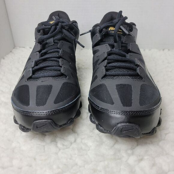 Nike Reax 8 TR Mens Size 9.5 Cross Training Sneaker Black Gold Low Top Shoes - Picture 2 of 11
